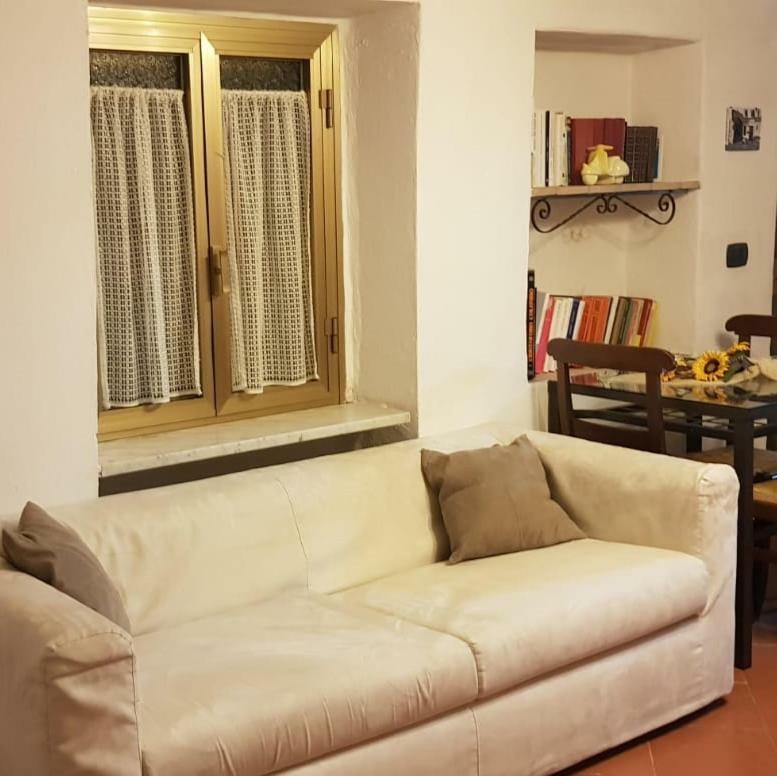 Casa Luigina Villa Vezzola Esterno foto