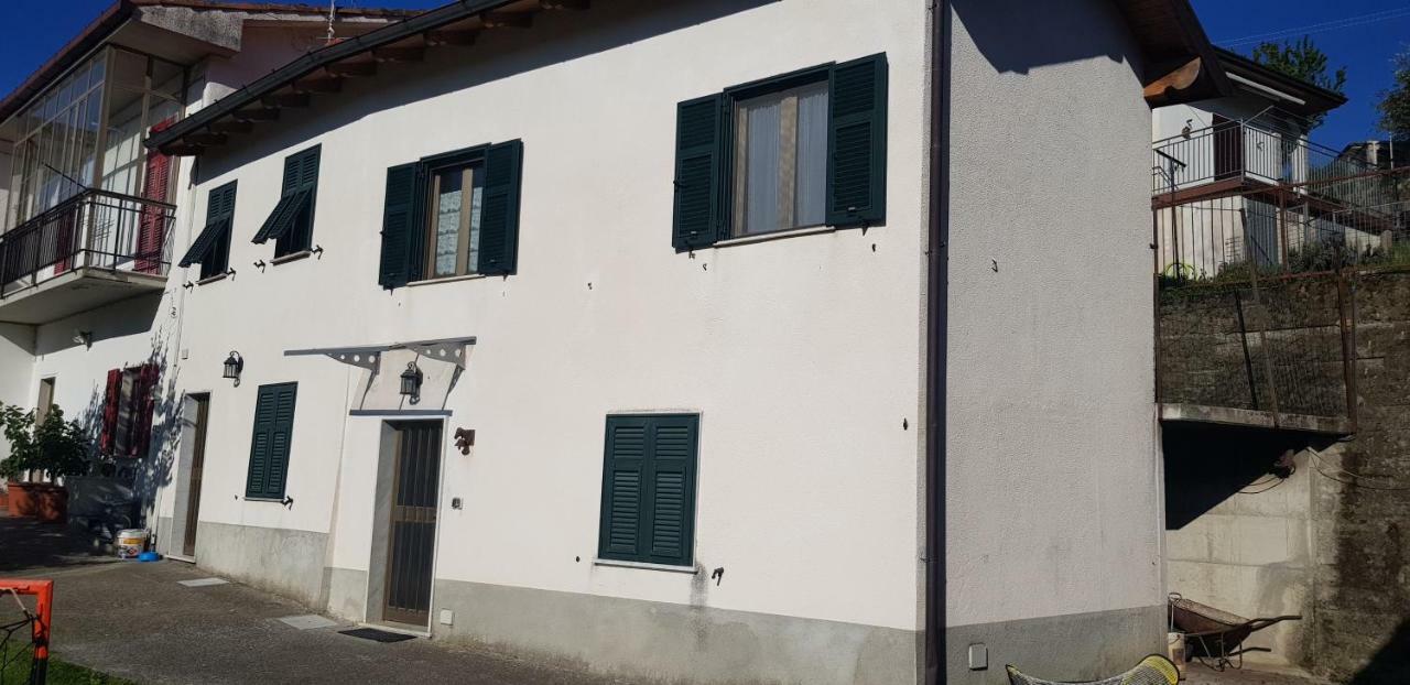 Casa Luigina Villa Vezzola Esterno foto
