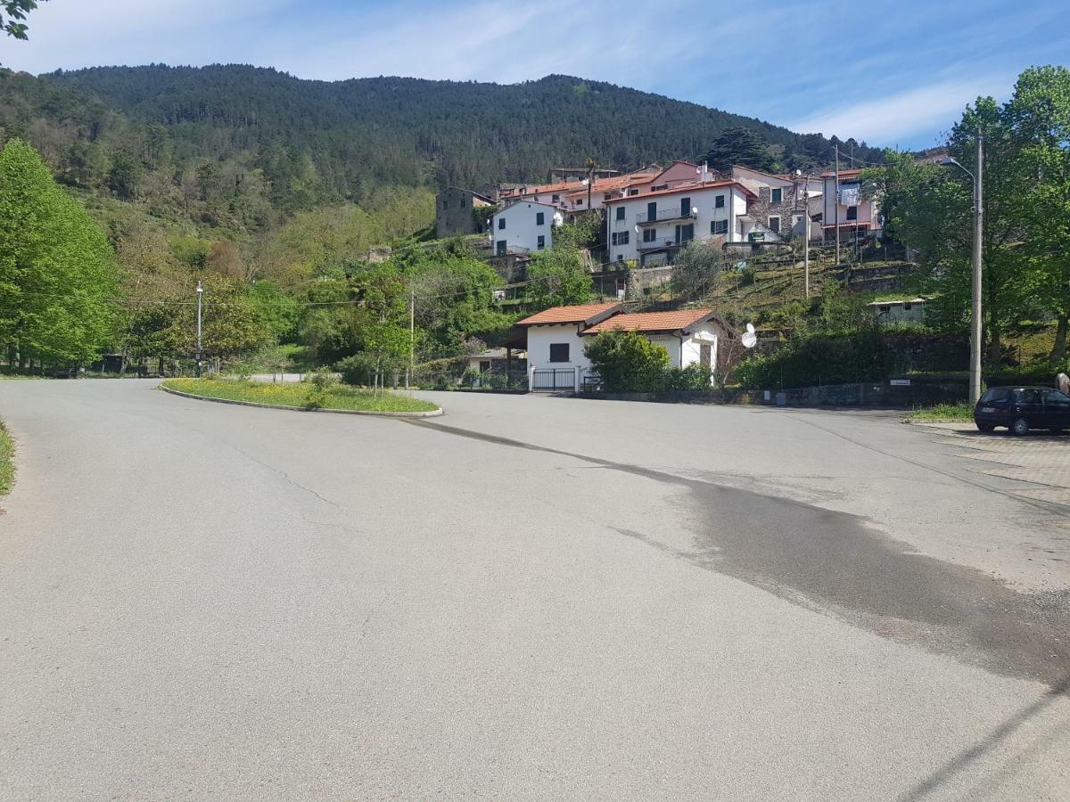 Casa Luigina Villa Vezzola Esterno foto