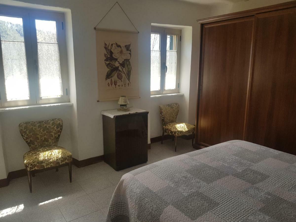 Casa Luigina Villa Vezzola Esterno foto